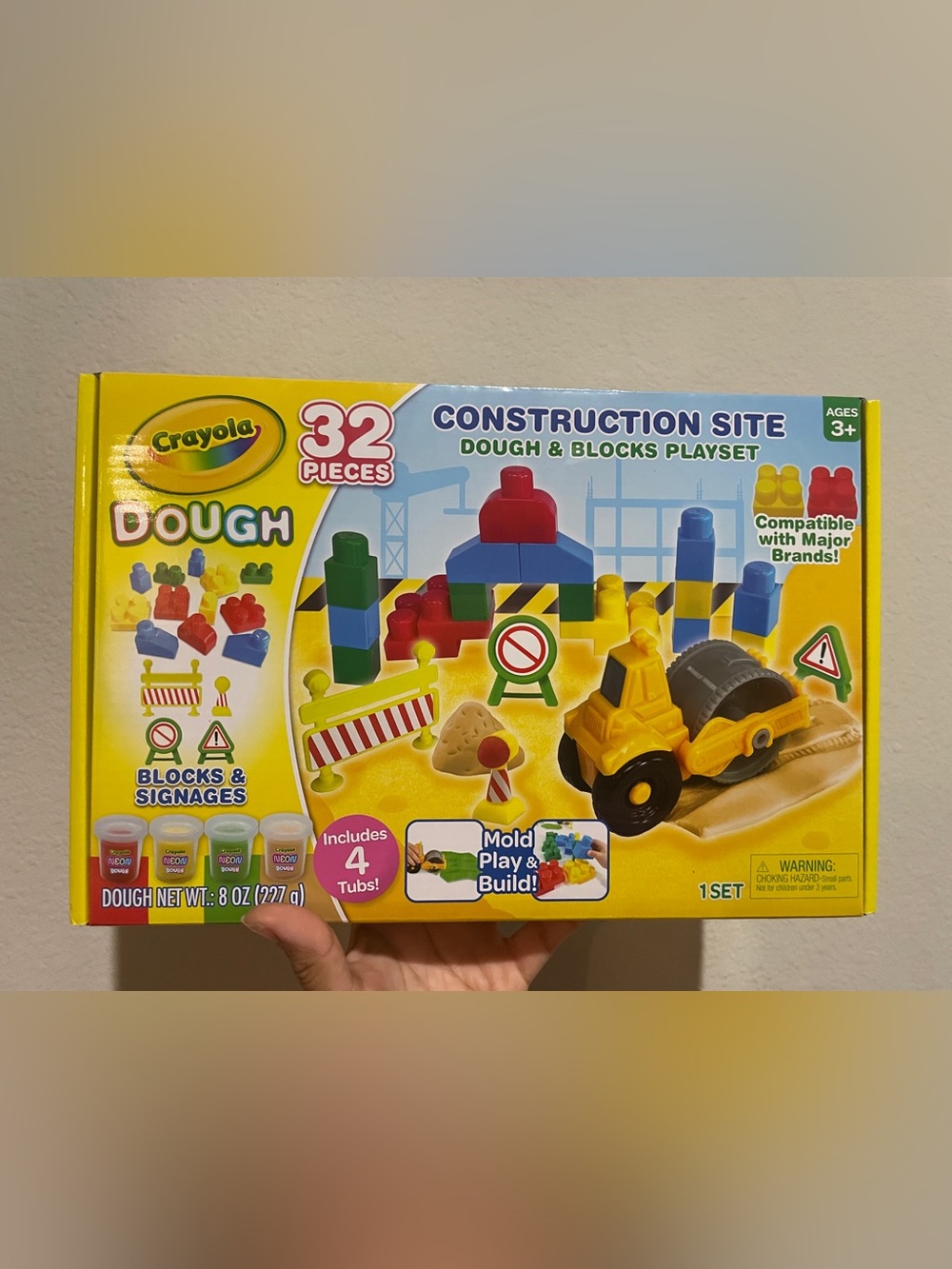 Crayola Construction Site Dough & Blocks Playset - Yellow Red Blue Green